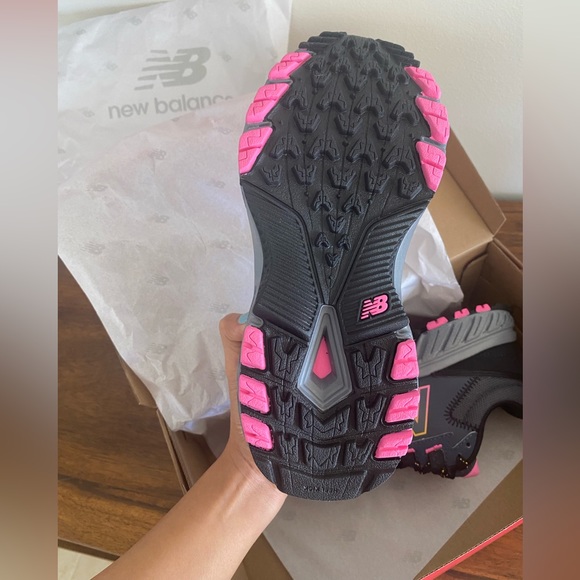 NWOT New Balance 510 V5 Training Trail Hiking Running Shoes 6.5 - Picture 3 of 5